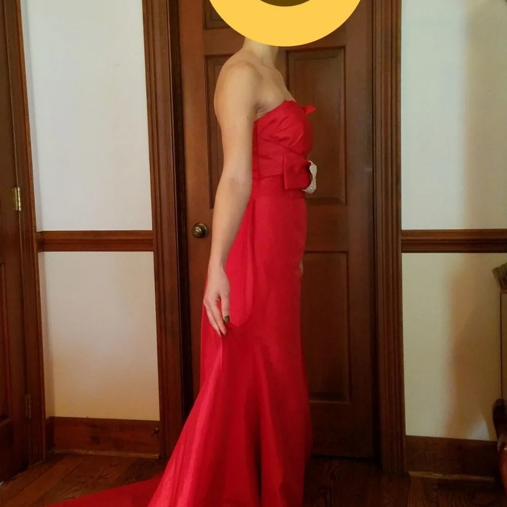 Stunning Scarlet Strapless Prom Gown - Picture 7 of 8